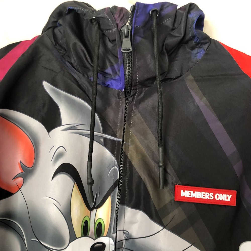Members Only MW090421-BLK Mens Large Tom and Jerry Hooded Full Zip Windbreaker - Picture 2 of 12